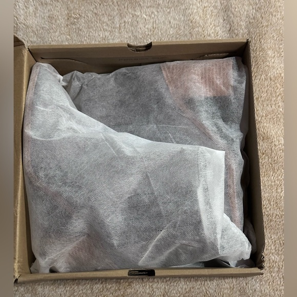 Grey boots size 8 - Picture 5 of 6